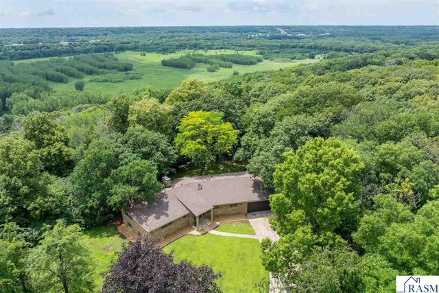 373 Carol Court, North Mankato, MN 56003