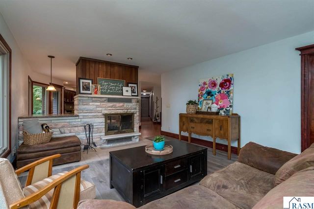 373 Carol Court, North Mankato, MN 56003