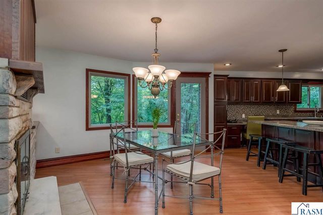 373 Carol Court, North Mankato, MN 56003
