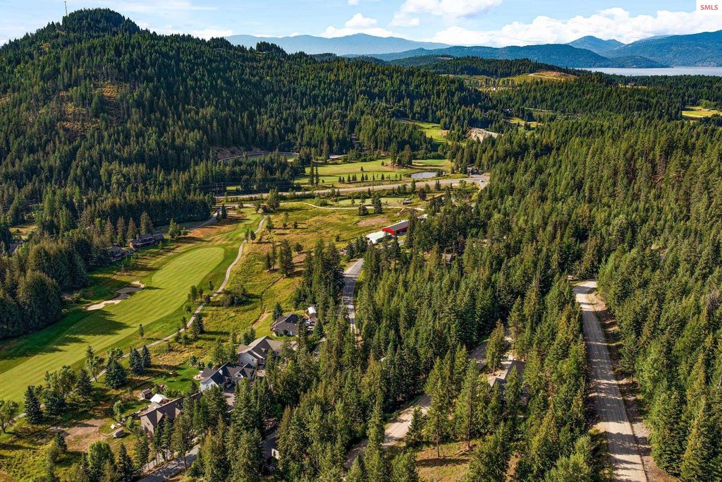 292 Fairway View Drive, Sandpoint, ID 83864 photo 18