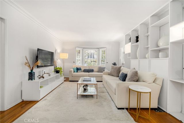 1700 Glendon, Los Angeles, CA 90024