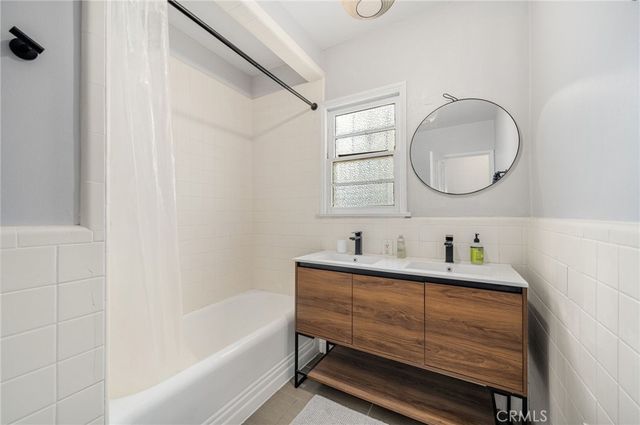 1700 Glendon, Los Angeles, CA 90024