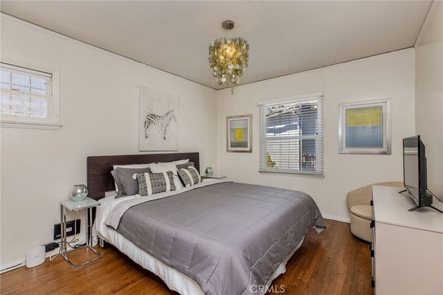 1700 Glendon, Los Angeles, CA 90024