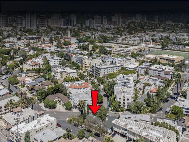 1700 Glendon, Los Angeles, CA 90024