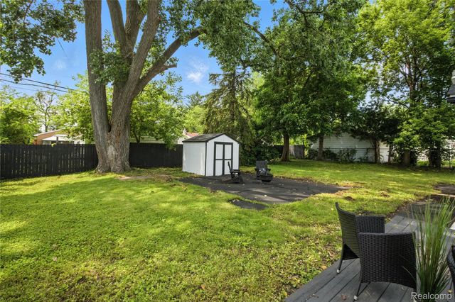 8411 Hugh Street, Westland, MI 48185