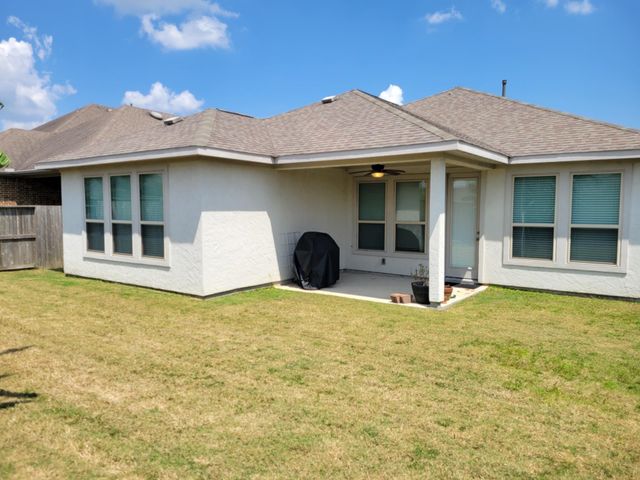 10342 Aldrin Drive, Rosharon, TX 77583