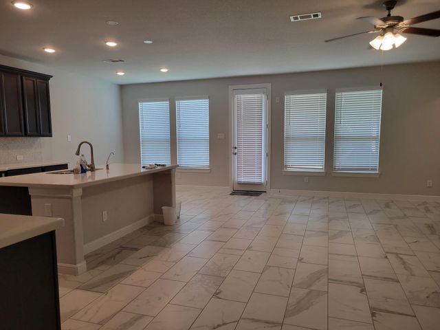 10342 Aldrin Drive, Rosharon, TX 77583