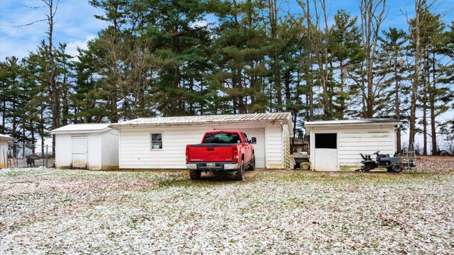 1685 Jackson Road, Zanesville, OH 43701