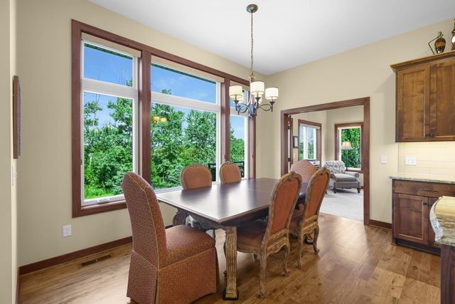 17636 Natures Way SE, Prior Lake, MN 55372