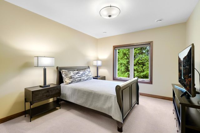 17636 Natures Way SE, Prior Lake, MN 55372