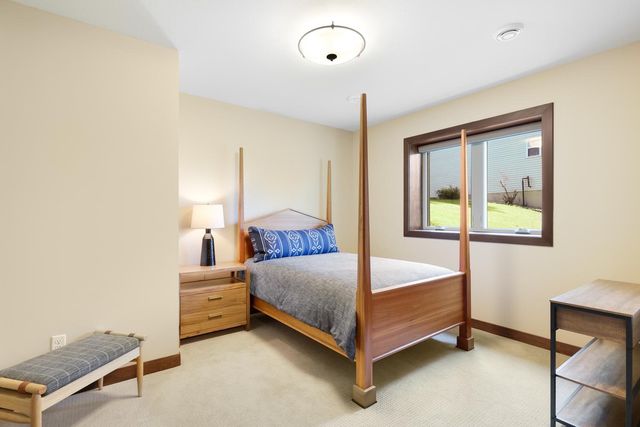 17636 Natures Way SE, Prior Lake, MN 55372