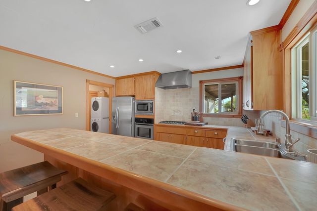 10801 Shenandoah Rd, Plymouth, CA 95669