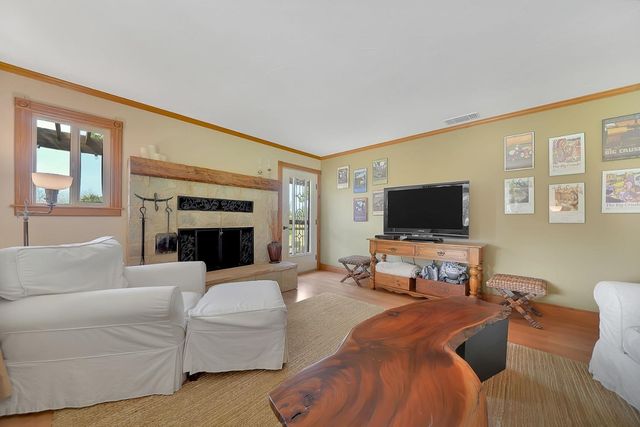 10801 Shenandoah Rd, Plymouth, CA 95669