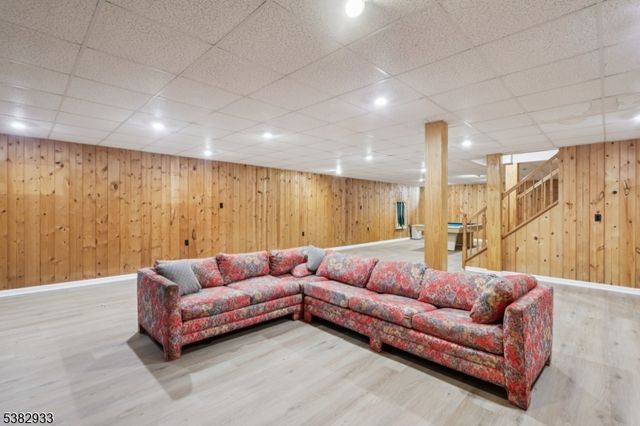 60 Perryville Rd, Union Twp., NJ 08867