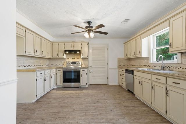 3685 Frankie Wade, Loganville, GA 30052