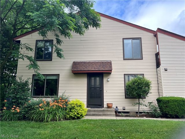 32623 Jefferson Drive, Solon, OH 44139