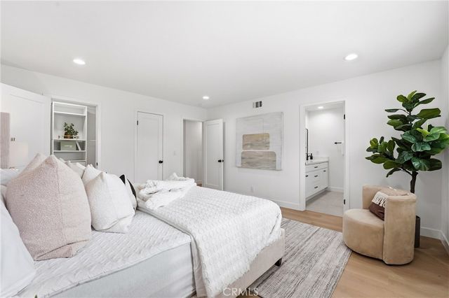 17915 Santa Olivia, Fountain Valley, CA 92708