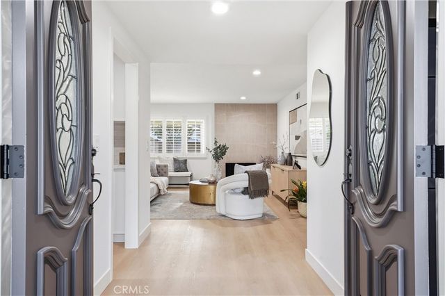 17915 Santa Olivia, Fountain Valley, CA 92708