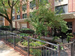 540 W Roscoe Street 472, Chicago, IL 60657