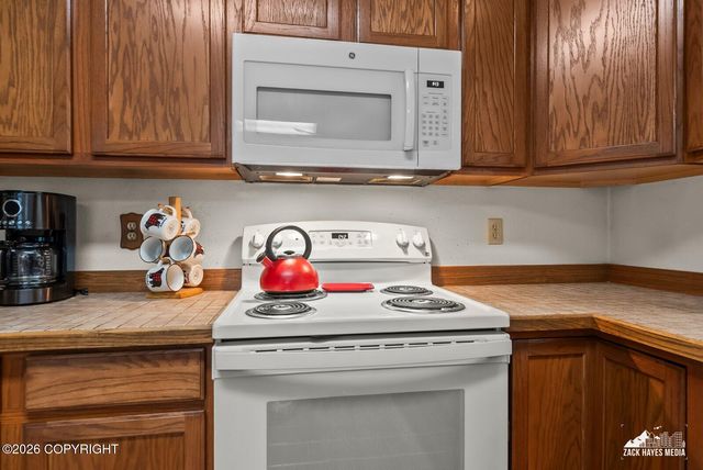 6730 W Cambridge Drive, Wasilla, AK 99623