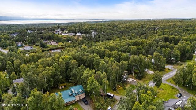 6730 W Cambridge Drive, Wasilla, AK 99623