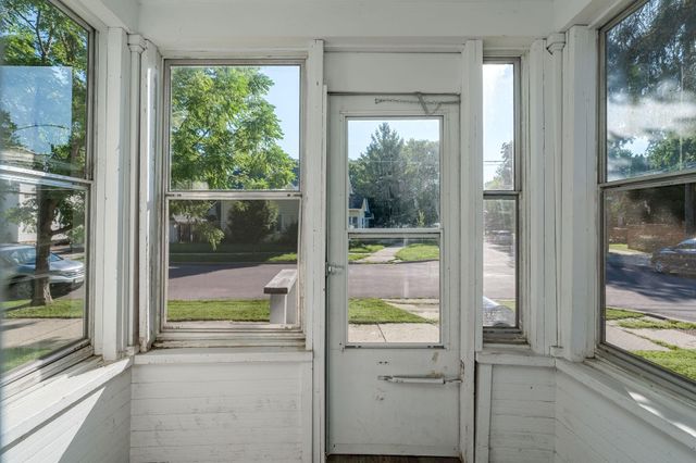 520 Marshall Street, Mankato, MN 56001