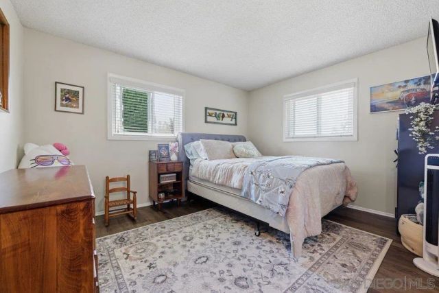 625 Corona CT, Vista, CA 92081
