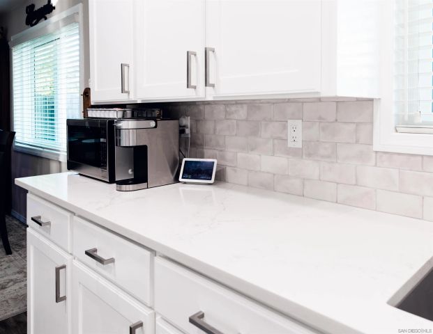 625 Corona CT, Vista, CA 92081