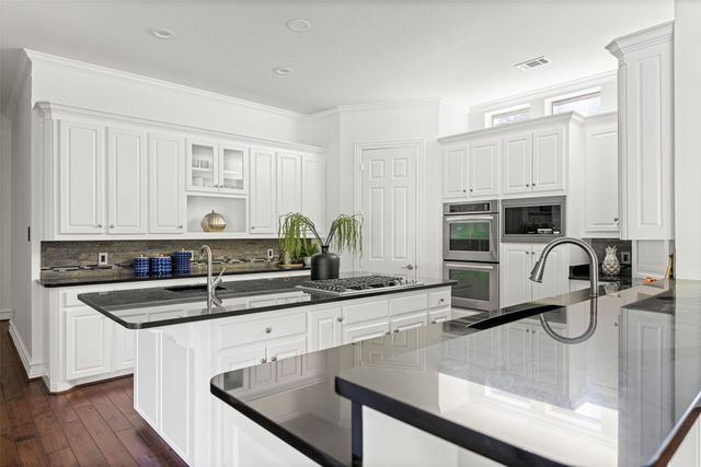 4600 Westbury Drive, Colleyville, TX 76034