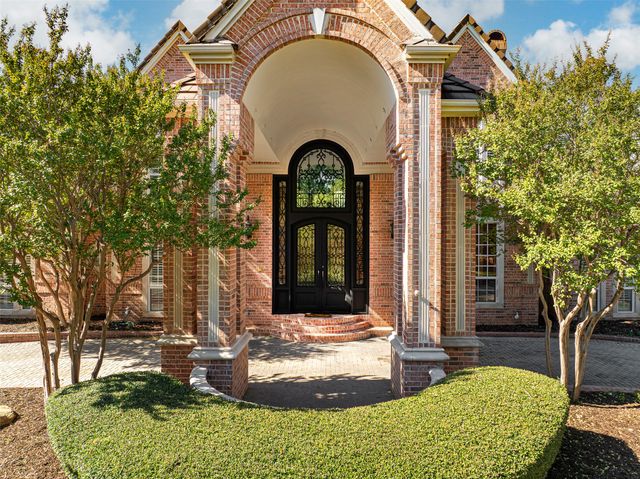 4600 Westbury Drive, Colleyville, TX 76034