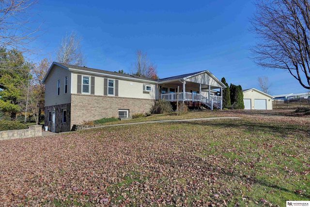 520 Sunset Drive, Yutan, NE 68073