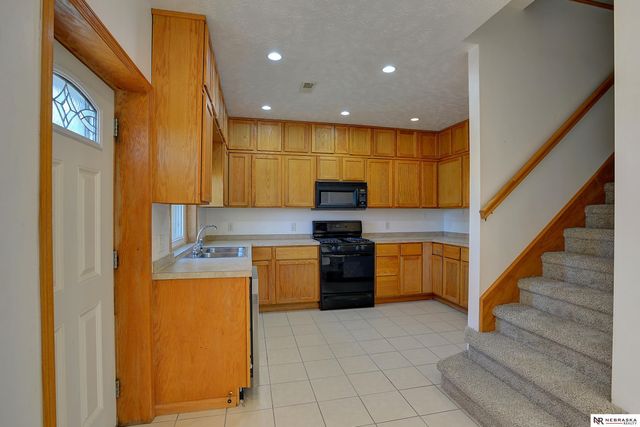 520 Sunset Drive, Yutan, NE 68073