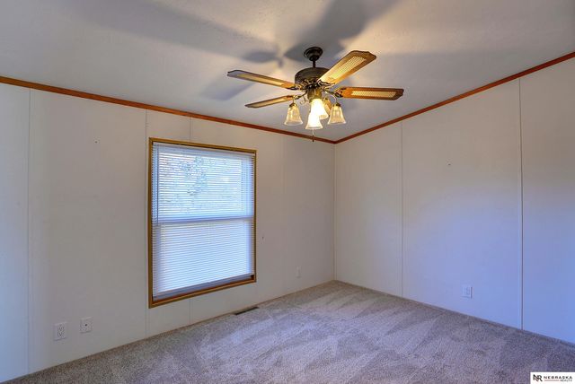 520 Sunset Drive, Yutan, NE 68073