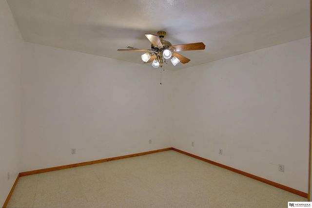 520 Sunset Drive, Yutan, NE 68073