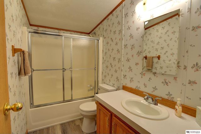 520 Sunset Drive, Yutan, NE 68073