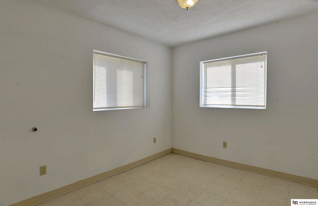 520 Sunset Drive, Yutan, NE 68073