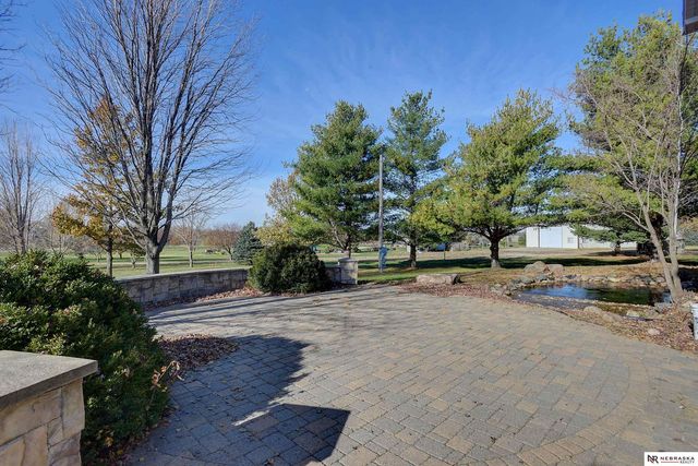 520 Sunset Drive, Yutan, NE 68073