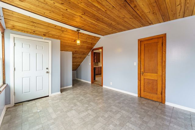6255 W School Street 2, Chicago, IL 60634