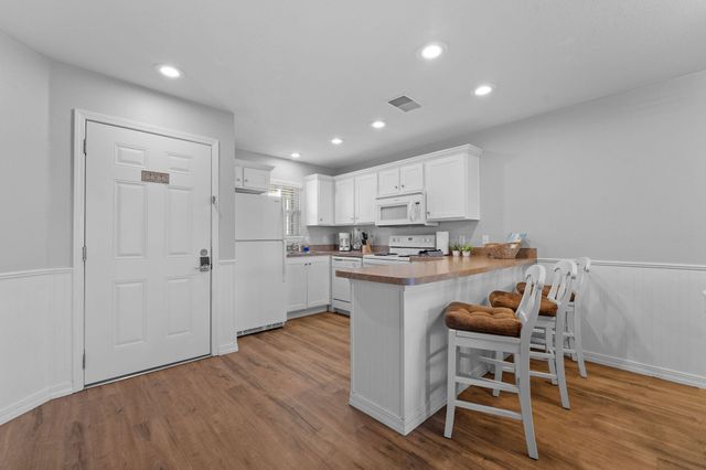 50 Ozark Vista Drive F148, Kimberling City, MO 65686