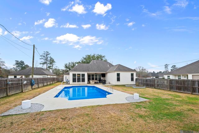 35926 Cane Market Rd, Denham Springs, LA 70706