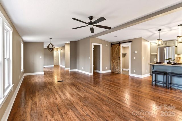 116 Samantha Drive, Fairview, NC 28730