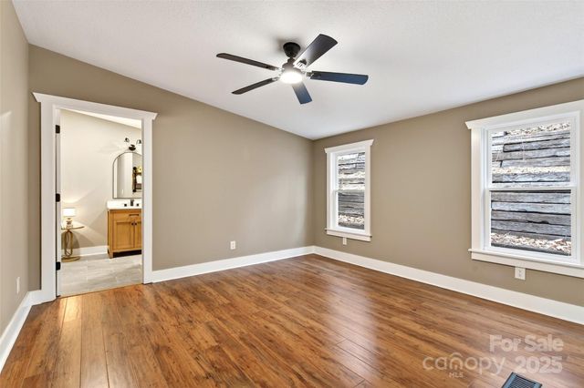 116 Samantha Drive, Fairview, NC 28730