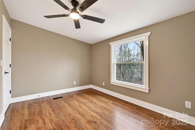 116 Samantha Drive, Fairview, NC 28730