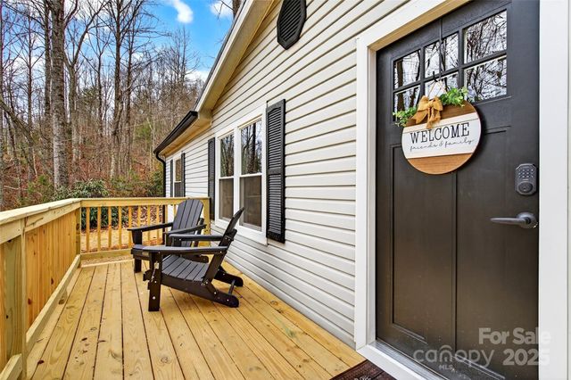 116 Samantha Drive, Fairview, NC 28730