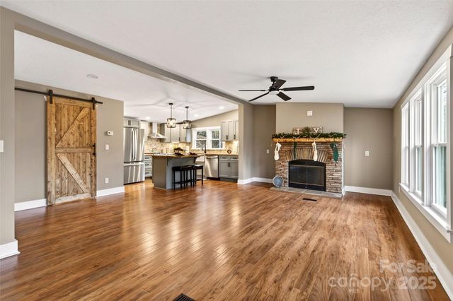 116 Samantha Drive, Fairview, NC 28730