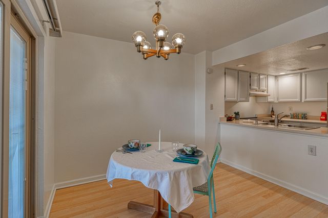 3301 Monroe Street NE UNIT B17, Albuquerque, NM 87110