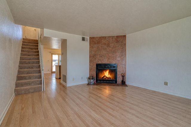 3301 Monroe Street NE UNIT B17, Albuquerque, NM 87110