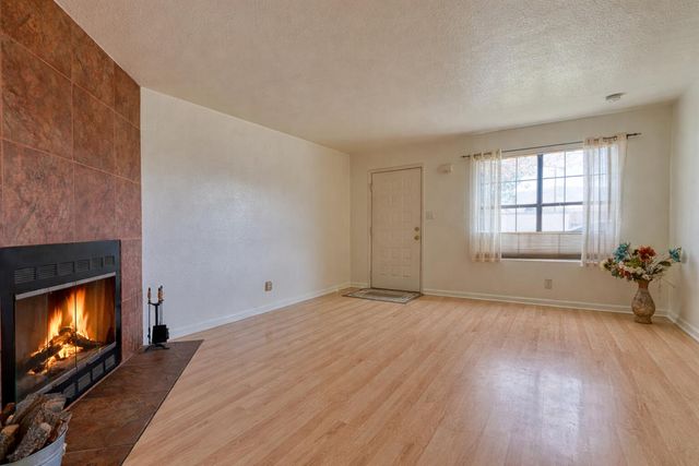 3301 Monroe Street NE UNIT B17, Albuquerque, NM 87110