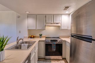 3301 Monroe Street NE UNIT B17, Albuquerque, NM 87110