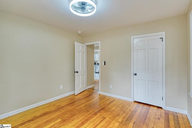 530 W Hayne Street, Woodruff, SC 29388